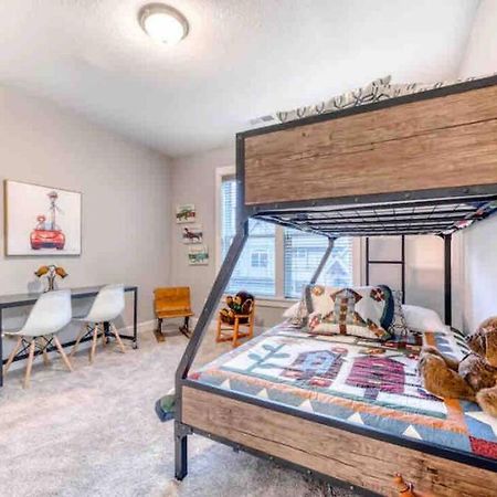 Modern Retreat In Mt Hood Oregon Resort Welches Buitenkant foto