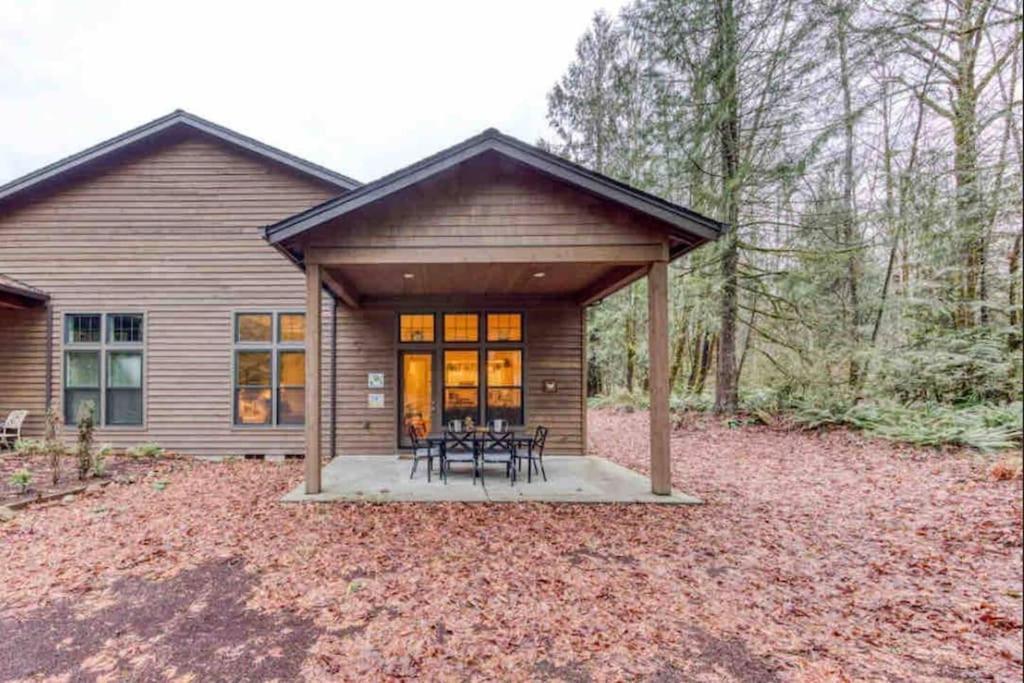 Modern Retreat In Mt Hood Oregon Resort Welches Buitenkant foto