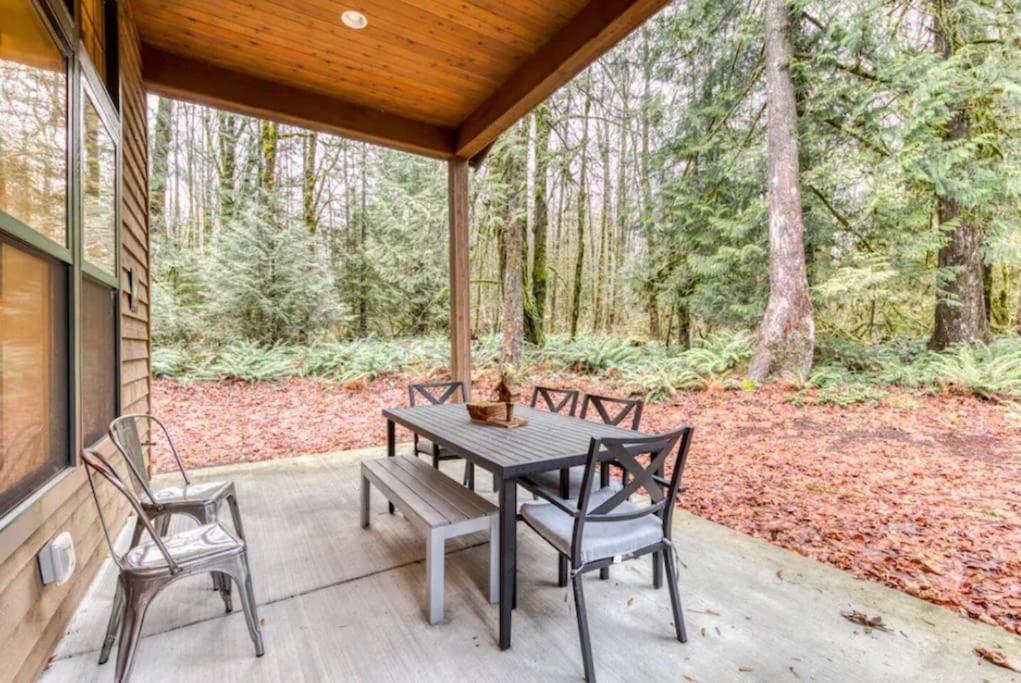 Modern Retreat In Mt Hood Oregon Resort Welches Buitenkant foto